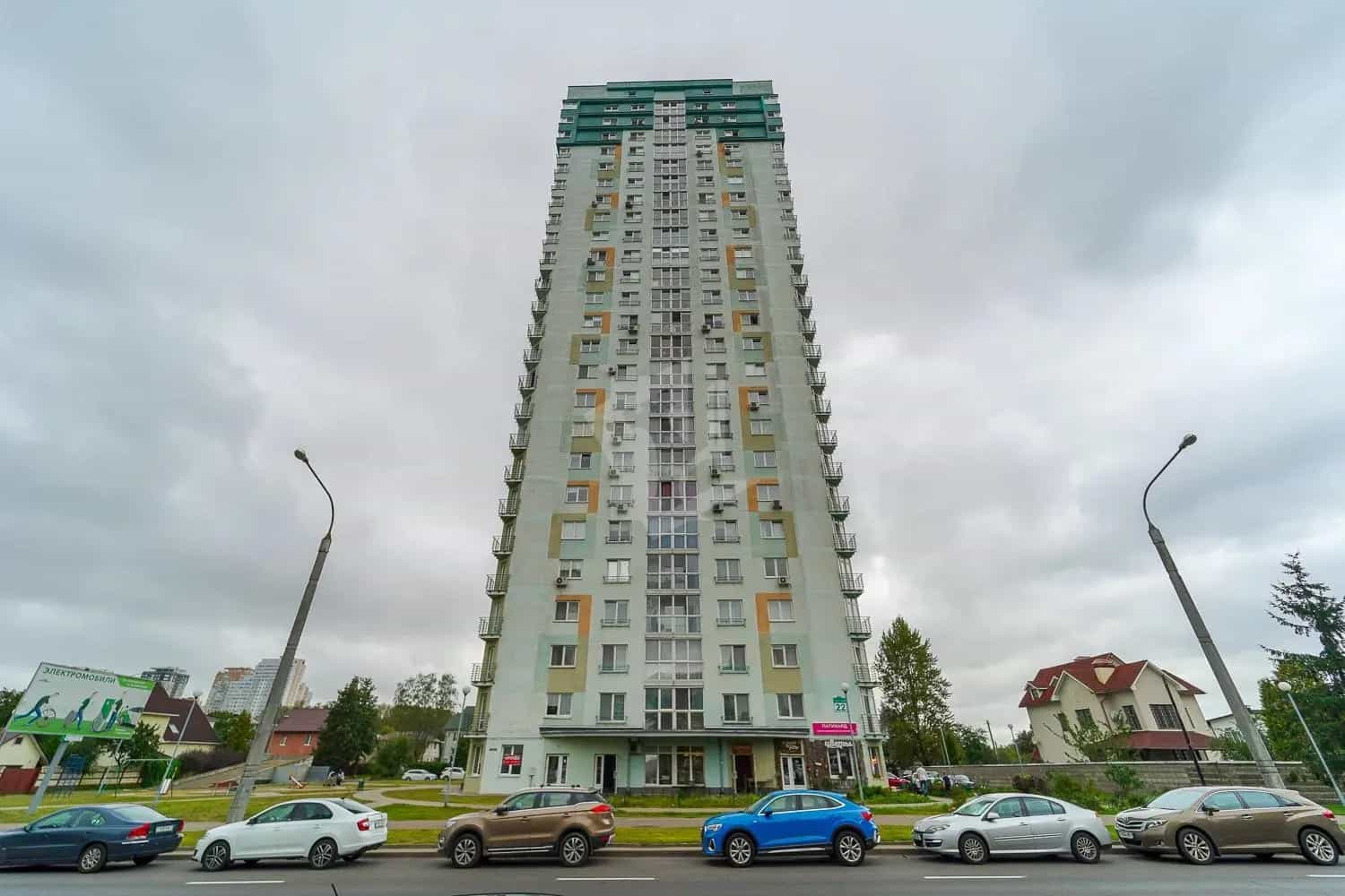 Беларусь, Минск, Литературная улица, 22, фото 13