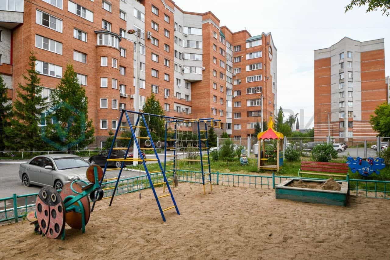 Россия, Омск, улица 25 лет Октября, 11, фото 31