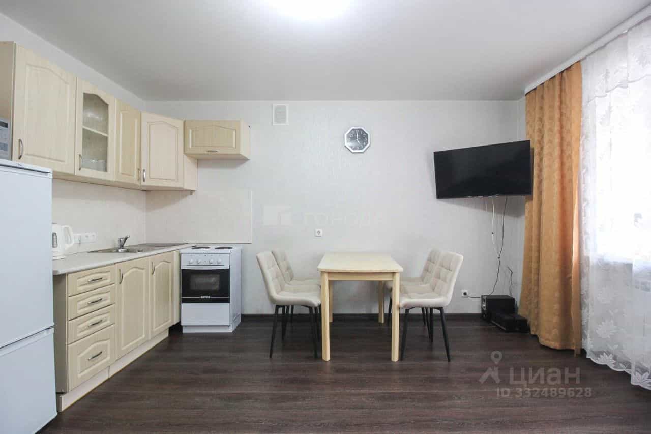 Россия, Алтайский край, Барнаул, Лазурная улица, 58, фото 4