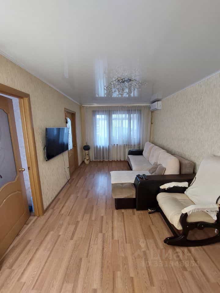Россия, Оренбургская область, Новотроицк, Зелёная улица, 77, фото 2