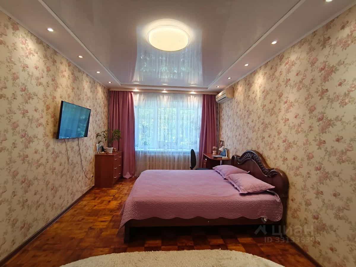 Россия, Оренбургская область, Новотроицк, улица Фрунзе, 19, фото 5