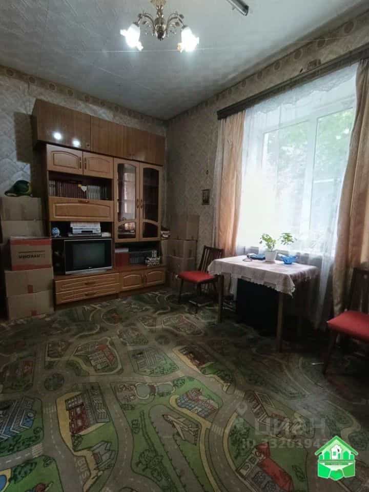 Россия, Ярославская область, Гаврилов-Ям, улица Менжинского, 46, фото 4