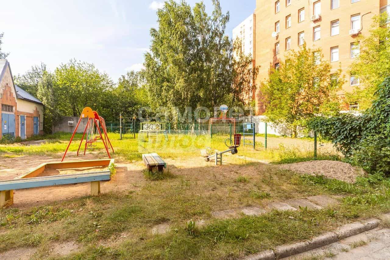 Россия, Пермь, улица Адмирала Ушакова, 36, фото 17