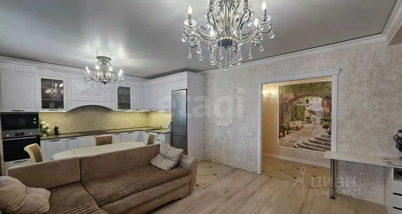 Россия, Киров, Ленинский район, улица Калинина, 7, фото 2