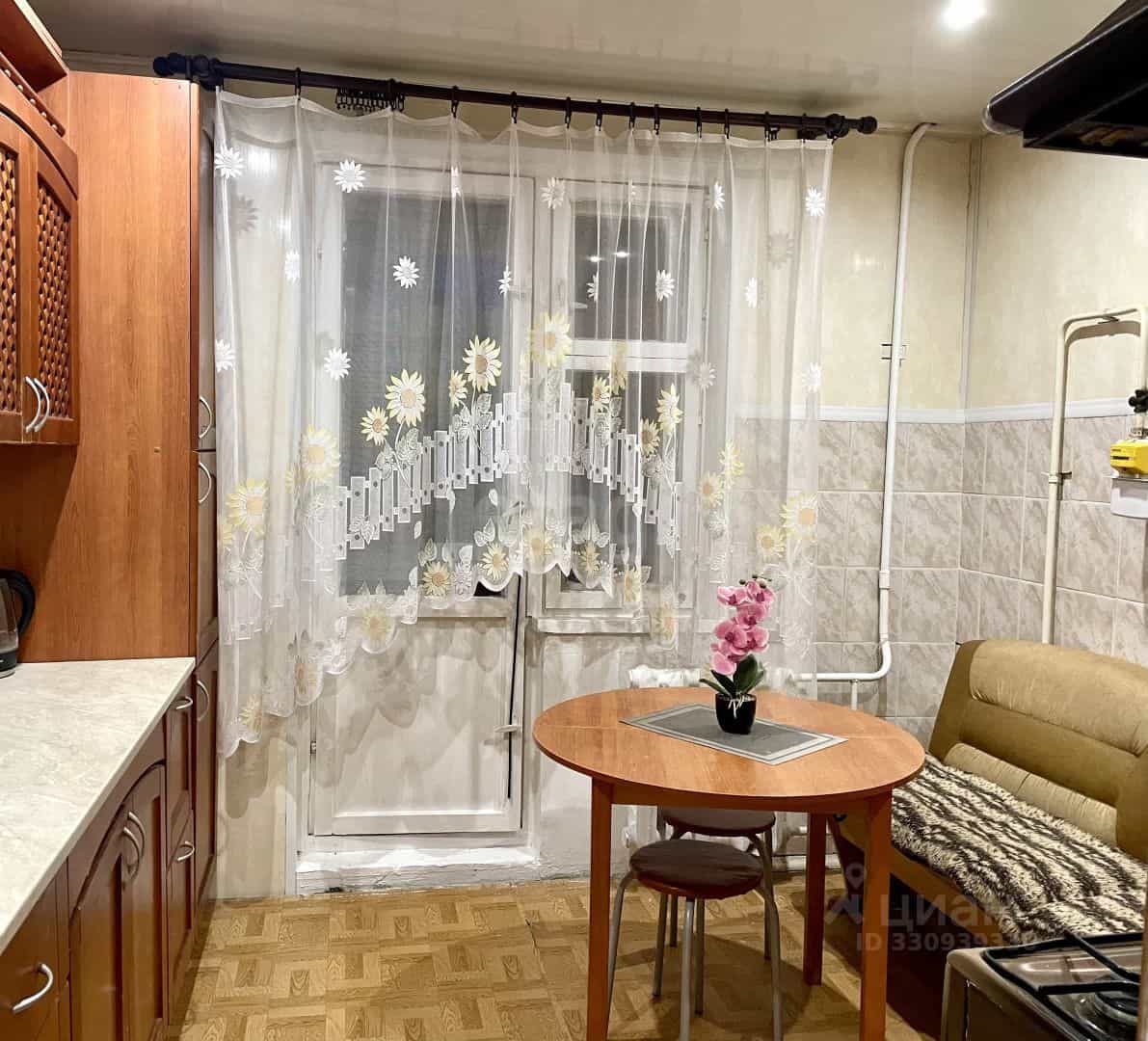 Россия, Псковская область, Печоры, Вокзальная улица, 15, фото 6