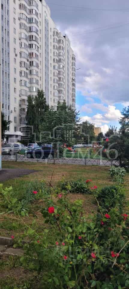 Россия, Курск, проспект Вячеслава Клыкова, 7, фото 2