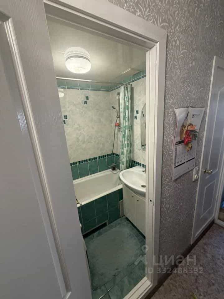Россия, Алтайский край, Барнаул, улица Сергея Семёнова, 15, фото 14