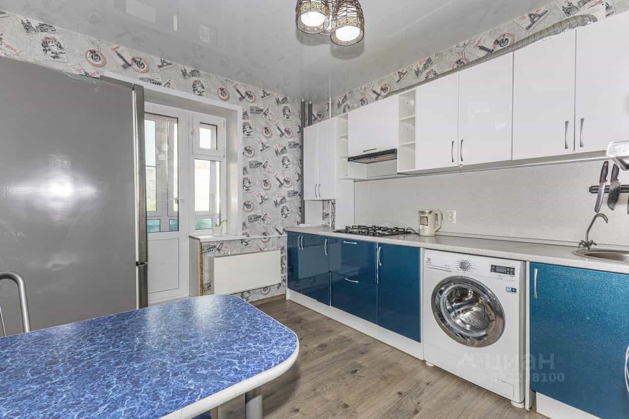 Россия, Курган, жилой район Заозёрный, микрорайон 6А, 15к3, фото 2