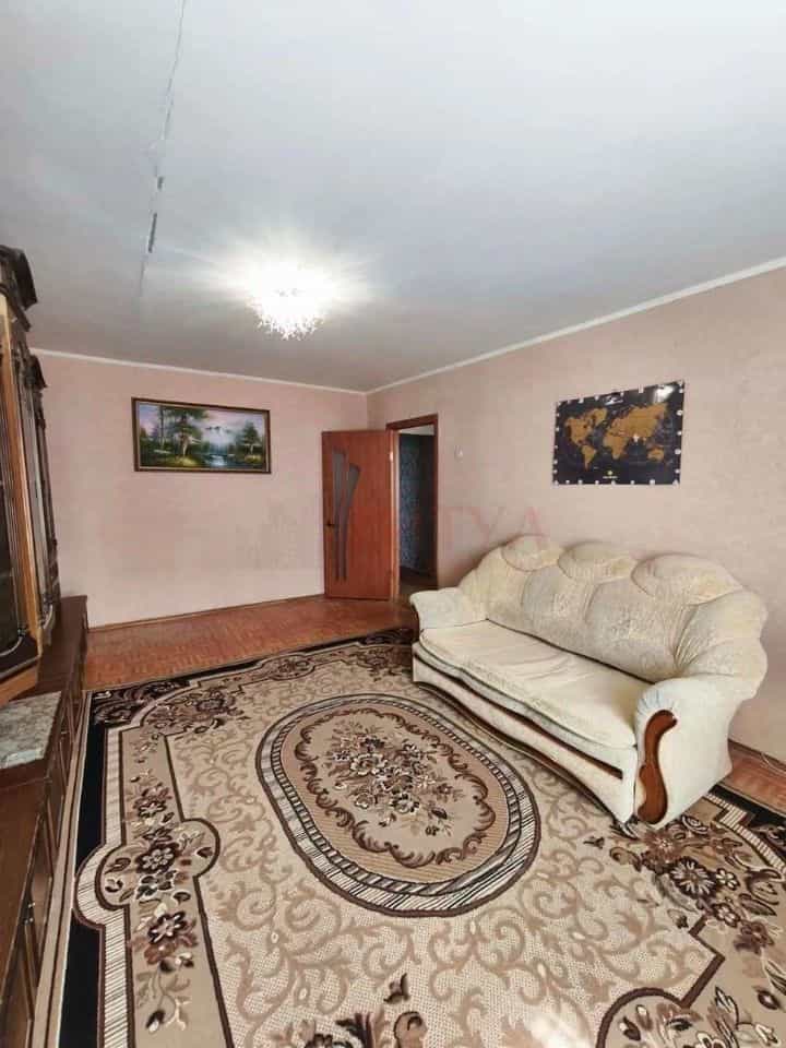 Россия, Белгородская область, Старый Оскол, микрорайон Макаренко, 6, фото 2
