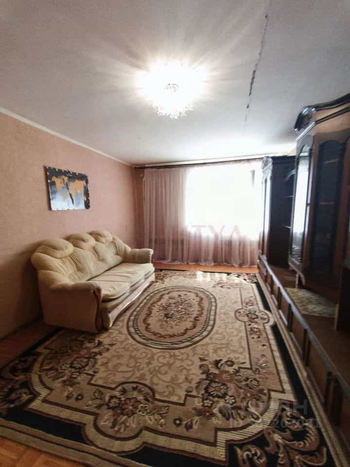 Россия, Белгородская область, Старый Оскол, микрорайон Макаренко, 6, фото 4