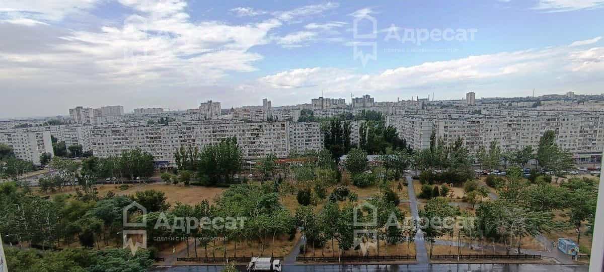 Россия, Волгоград, район Семь Ветров, улица 8-й Воздушной Армии, 44, фото 5
