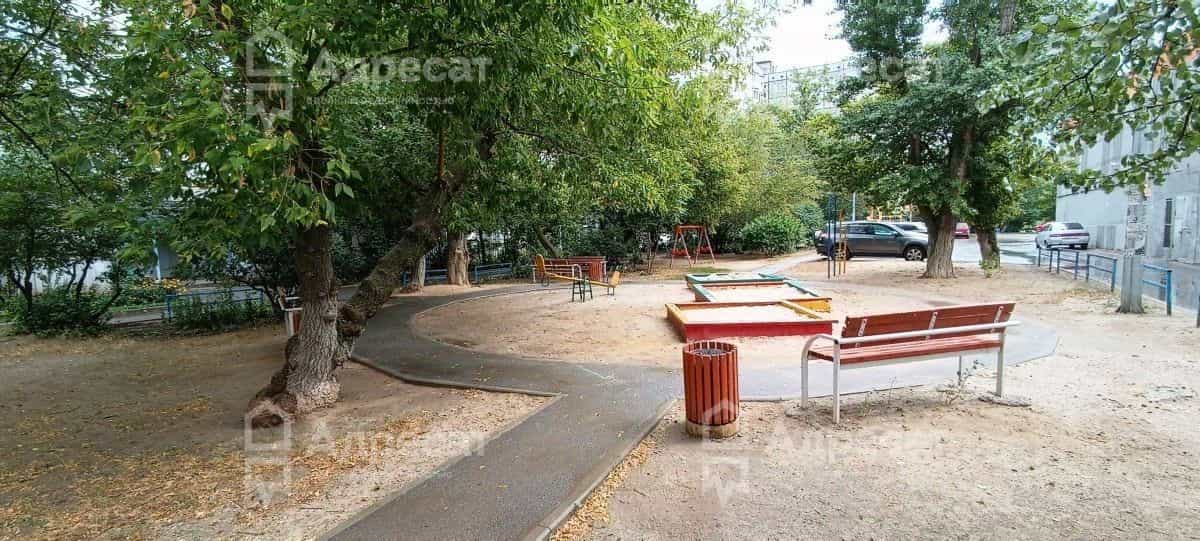 Россия, Волгоград, район Семь Ветров, улица 8-й Воздушной Армии, 44, фото 26