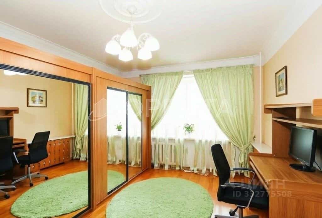 Россия, Тюмень, улица Болотникова, 11, фото 10