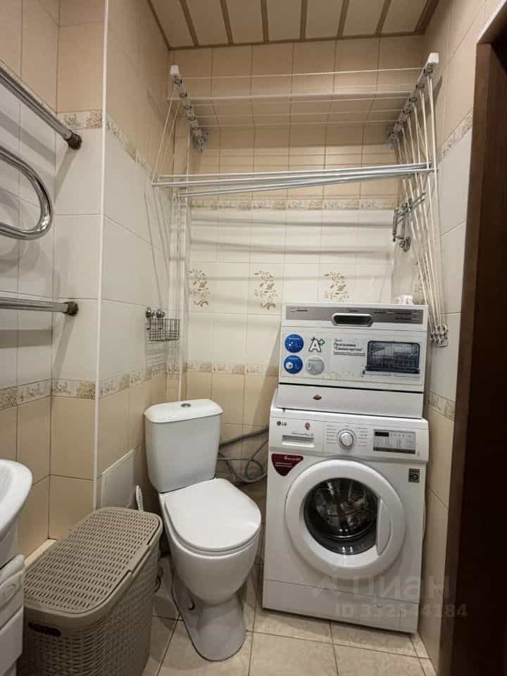 Россия, Иркутск, улица Омулевского, 20/1, фото 17
