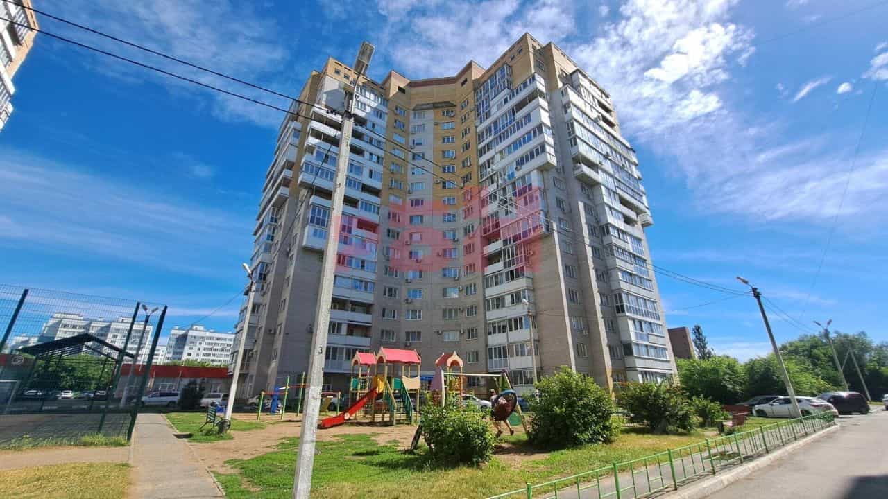 Россия, Омск, улица Дианова, 25