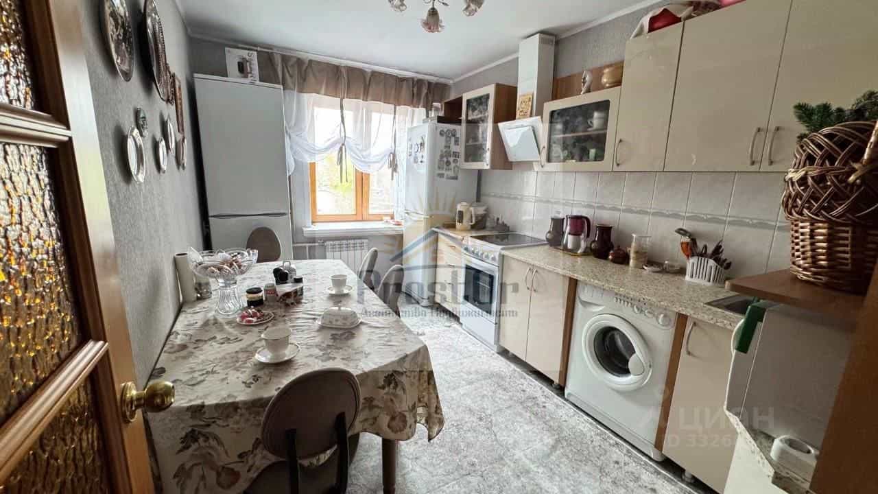 Россия, Новосибирск, улица Стофато, 10, фото 13