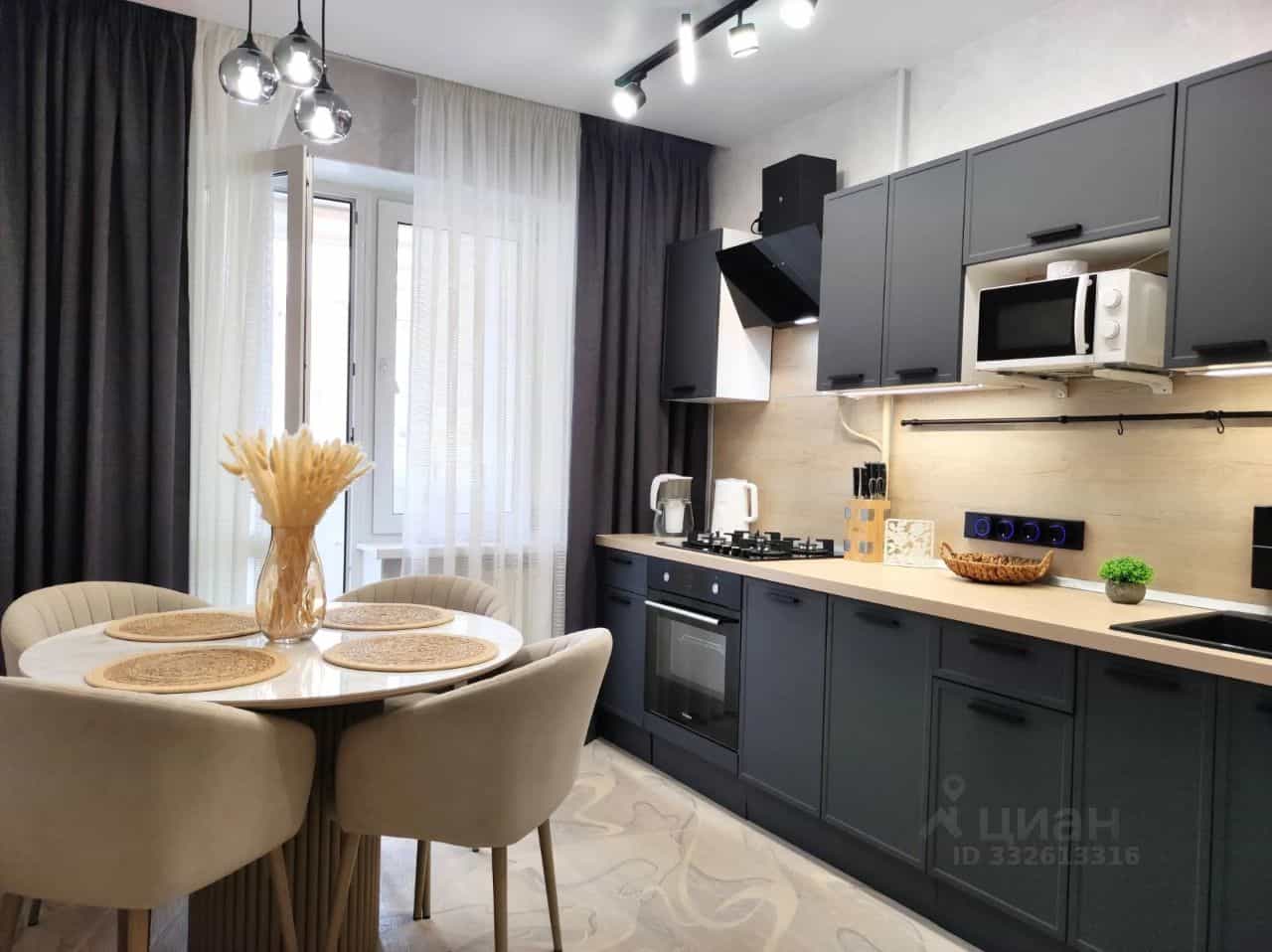 Россия, Омск, Заозёрная улица, 25