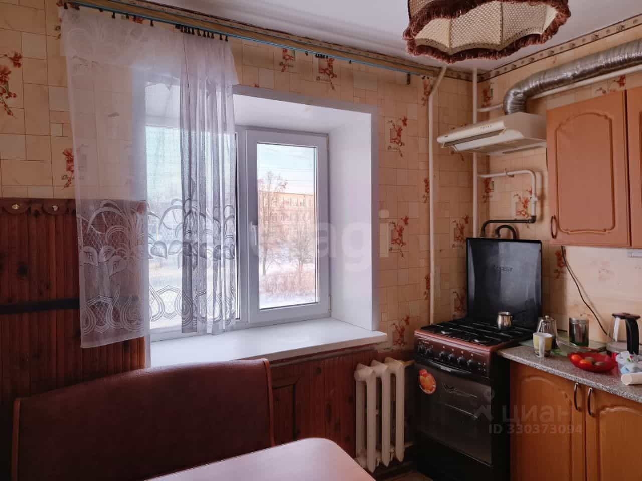 Россия, Псковская область, Остров, улица Меркурьева, 8, фото 10