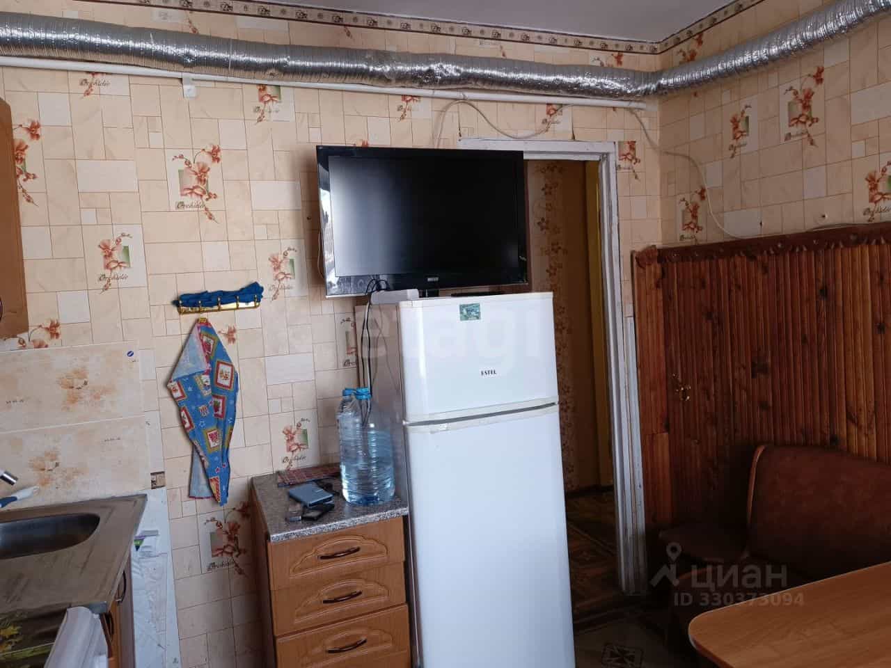 Россия, Псковская область, Остров, улица Меркурьева, 8, фото 14