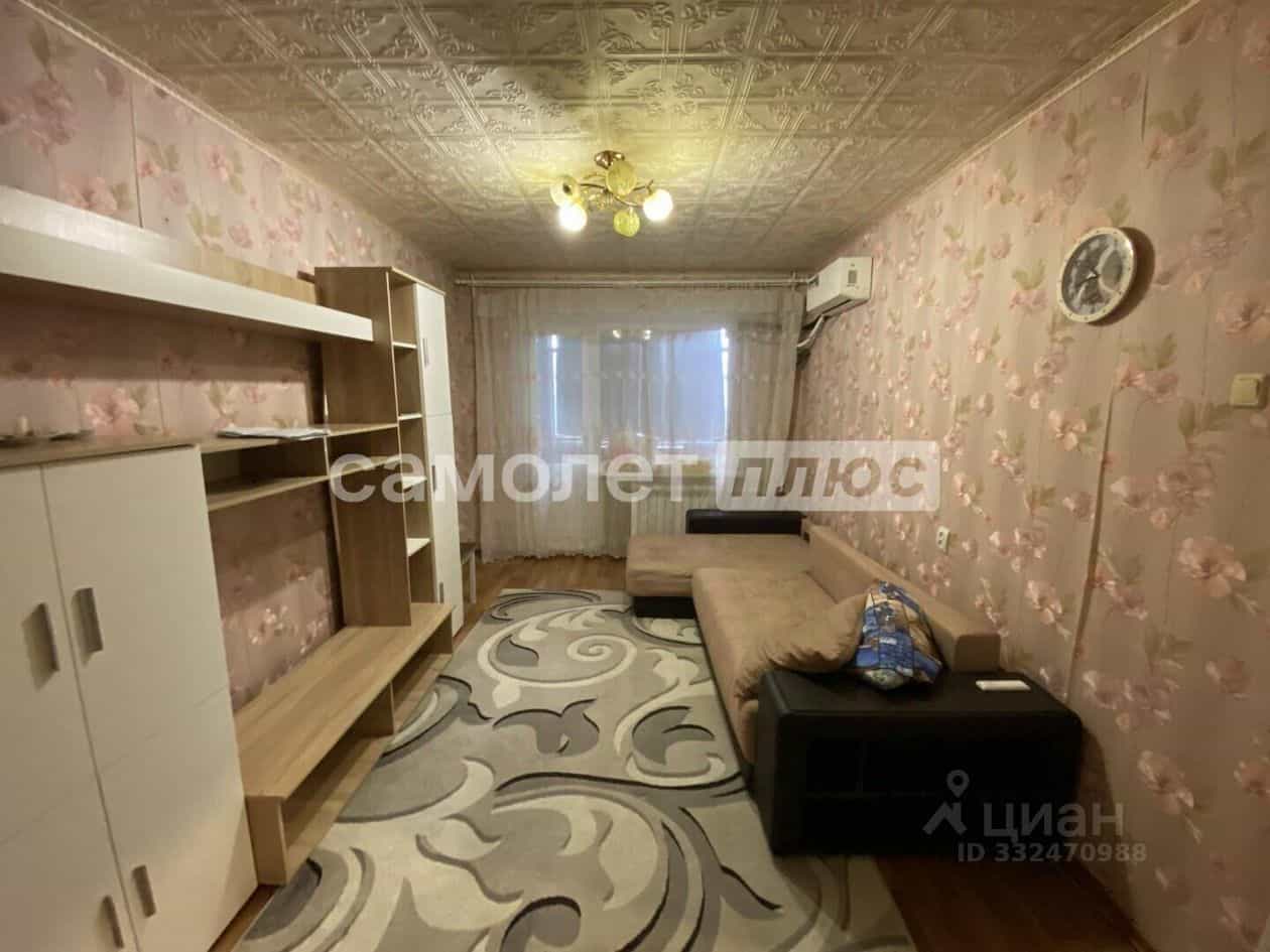 Россия, Белгород, 10-й микрорайон, улица 60 лет Октября, 9, фото 3