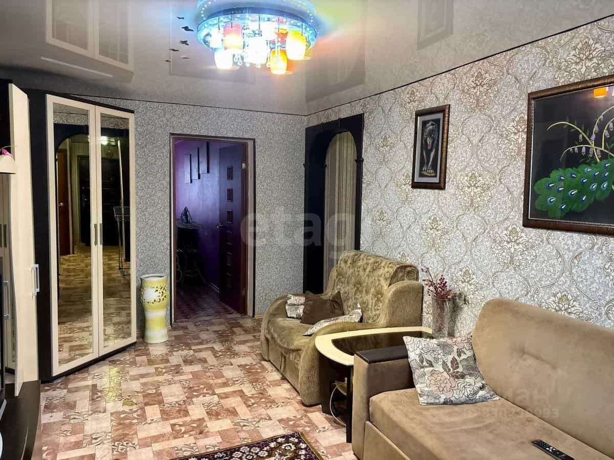 Россия, Псковская область, Остров, улица Рымара, 11/14, фото 8