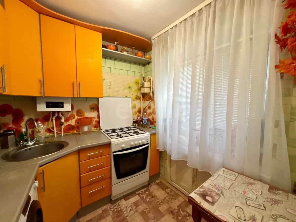 Россия, Псковская область, Остров, улица Рымара, 11/14, фото 14
