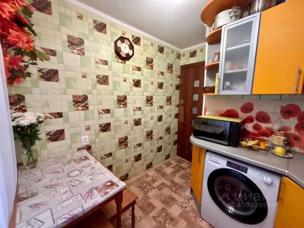 Россия, Псковская область, Остров, улица Рымара, 11/14, фото 15
