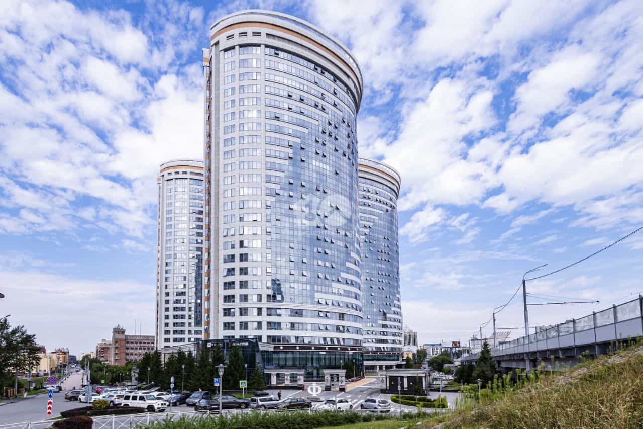 Россия, Новосибирск, улица Сибревкома, 9, фото 2