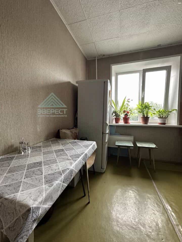 Россия, Республика Хакасия, Абакан, улица Торосова, 18, фото 8