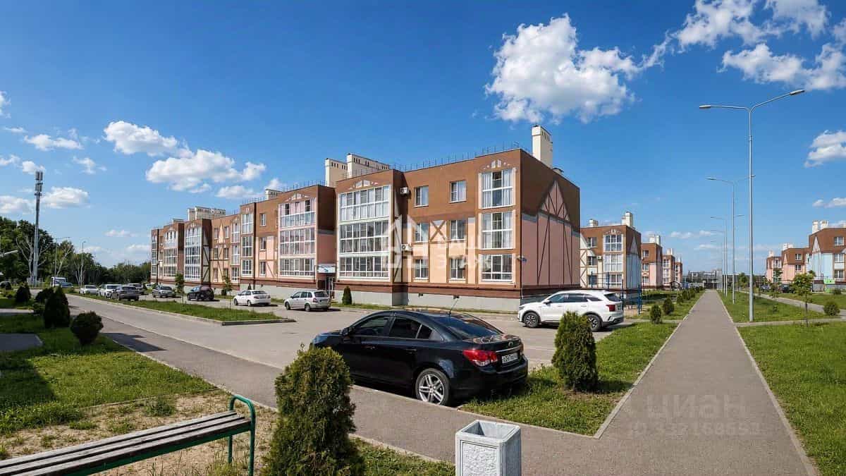 Россия, Калуга, улица Владимира Козлова, 11, фото 12