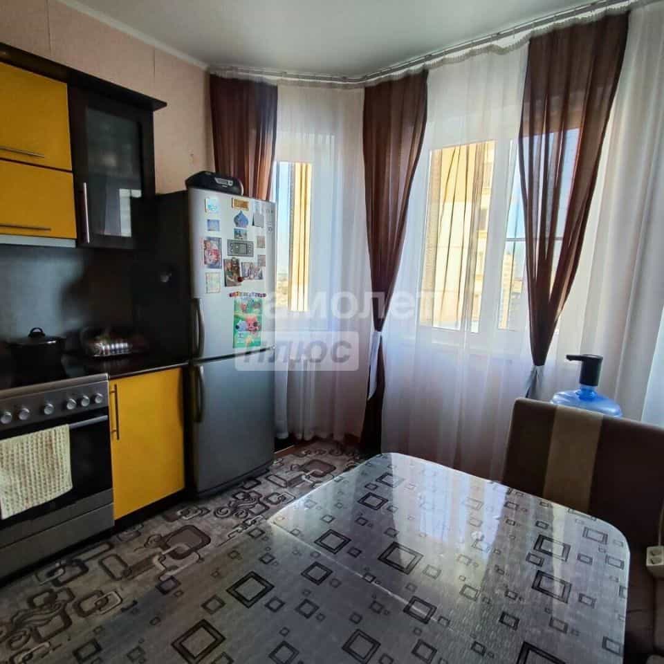 Россия, Курск, проспект Вячеслава Клыкова, 50