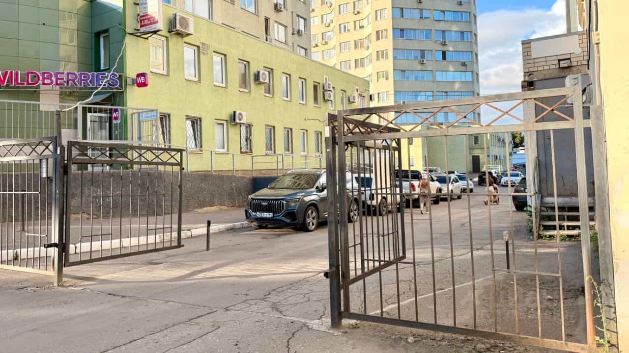 Россия, Саратов, проспект имени 50 лет Октября, 4/10, фото 45