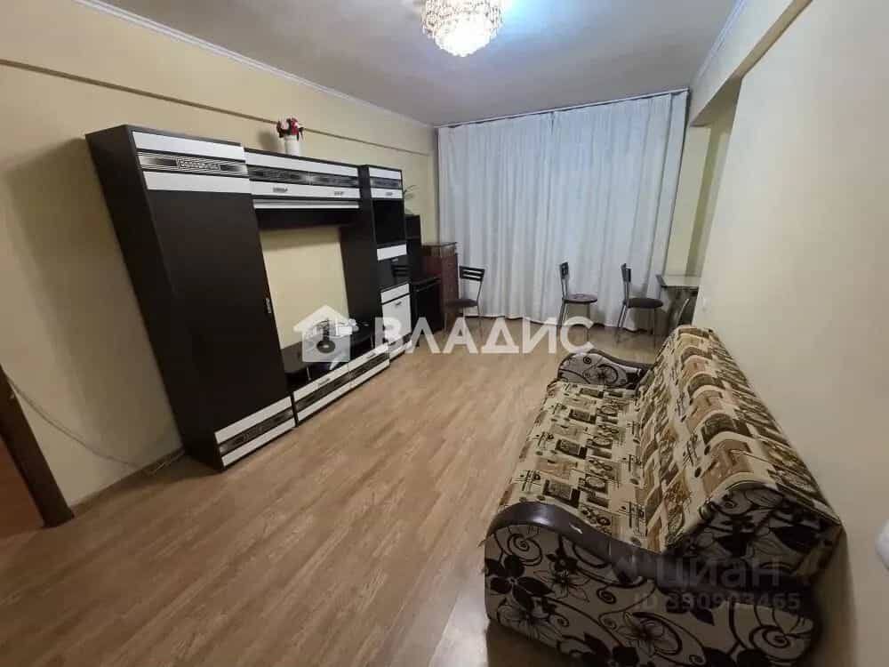 Россия, Республика Бурятия, Улан-Удэ, Коллективная улица, 11, фото 3