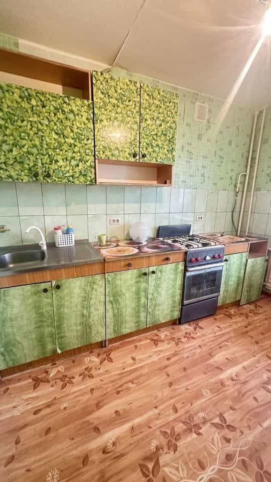 Россия, Киров, улица Сутырина, 1, фото 15