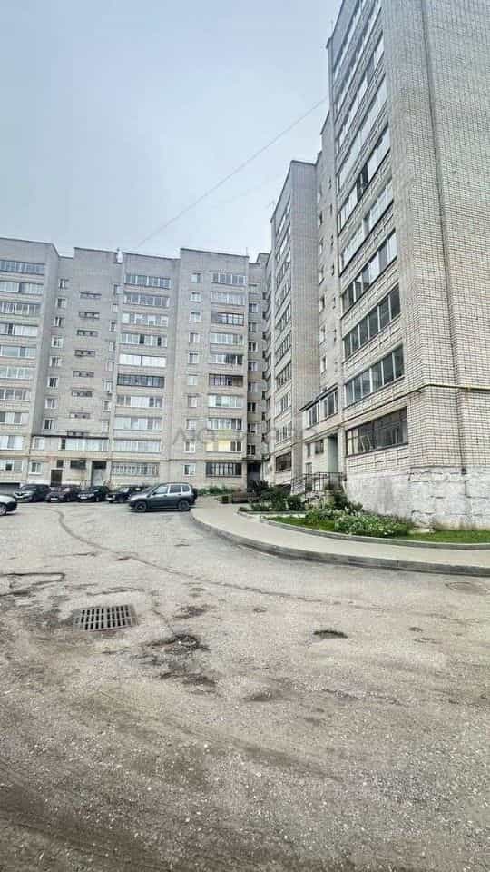Россия, Киров, улица Сутырина, 1, фото 20