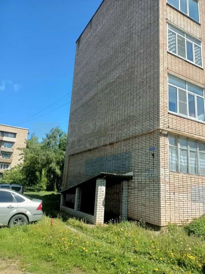 Россия, Новгородская область, Старая Русса, улица Латышских Гвардейцев, 21, фото 12