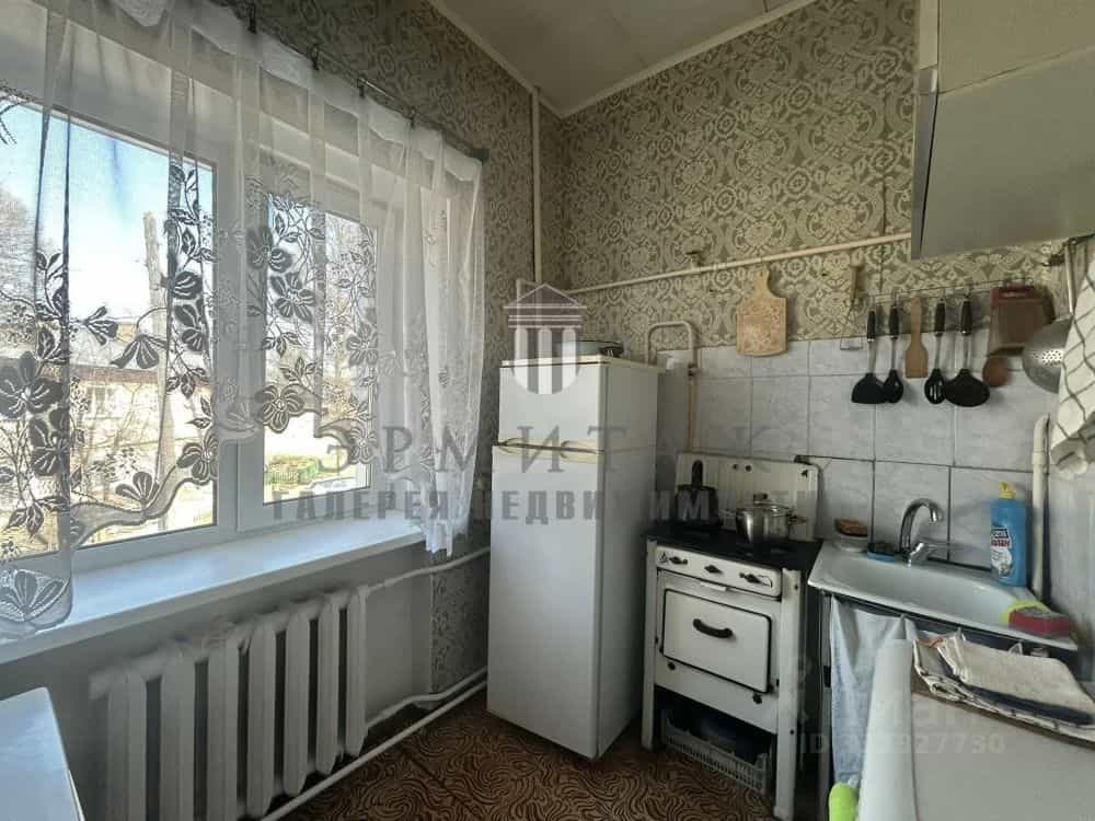 Россия, Владимирская область, Кольчугино, улица Мира, 26, фото 5