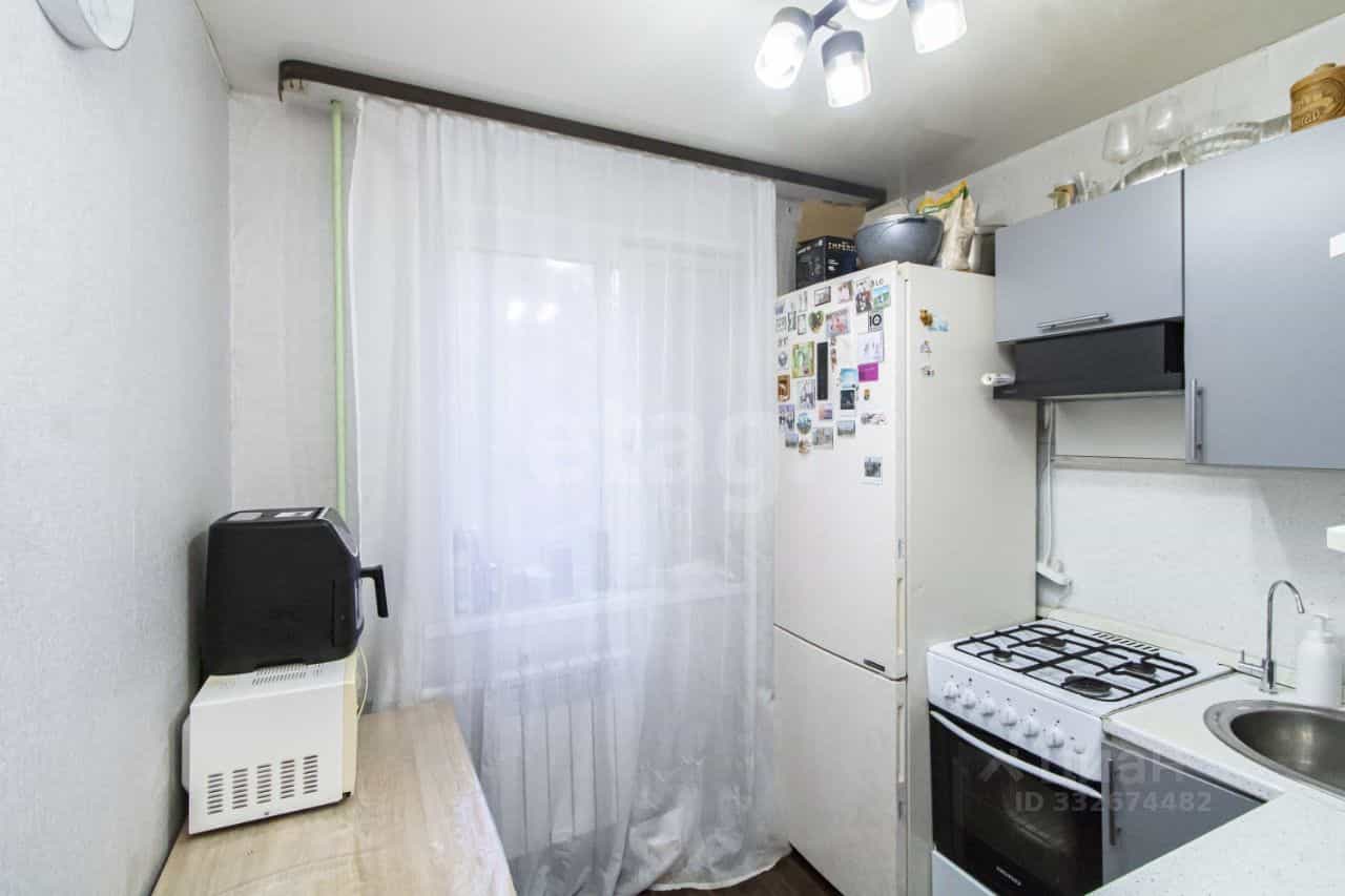Россия, Тюмень, улица Парфёнова, 32, фото 8