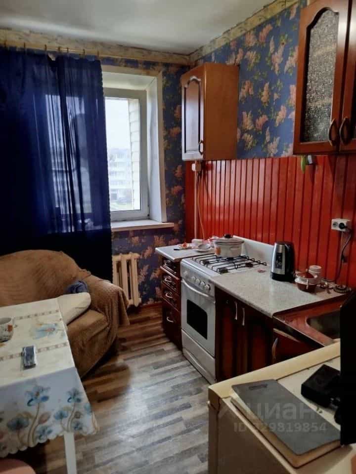 Россия, Тверская область, Андреаполь, Кленовая улица, 2