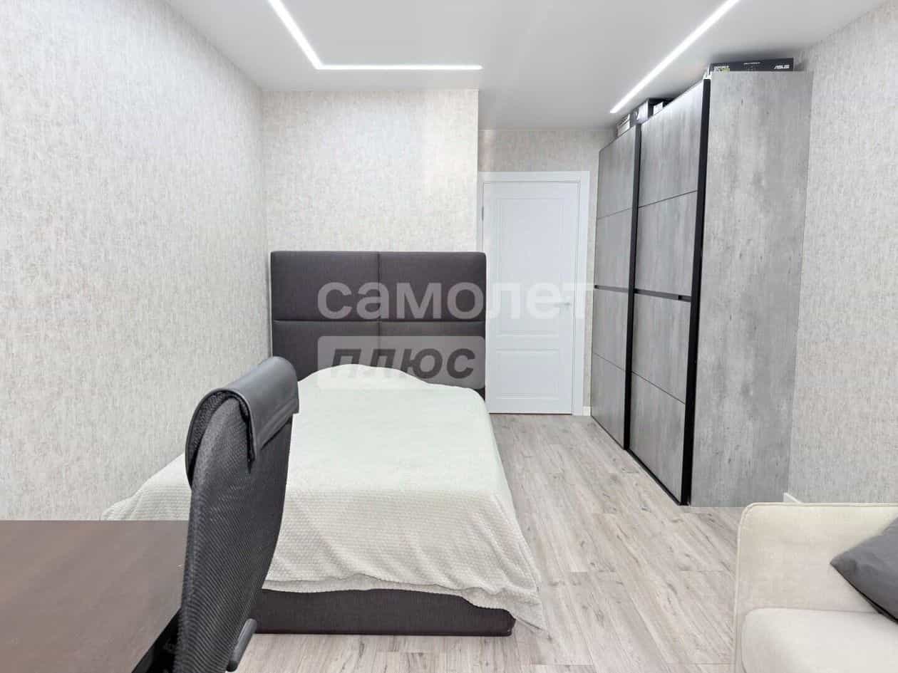 Россия, Ульяновск, Локомотивная улица, 33, фото 11