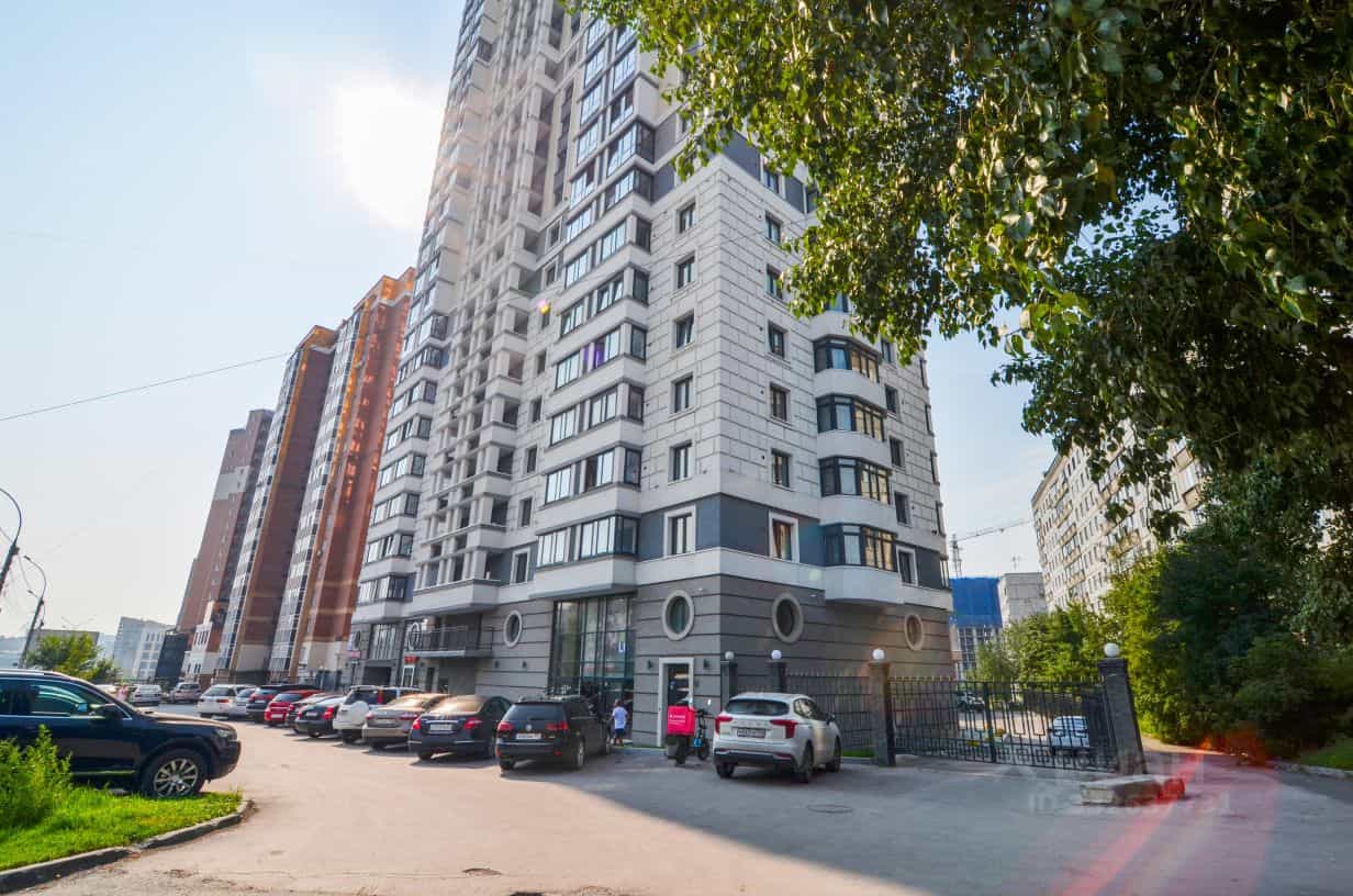 Россия, Новосибирск, улица Кошурникова, 22, фото 27