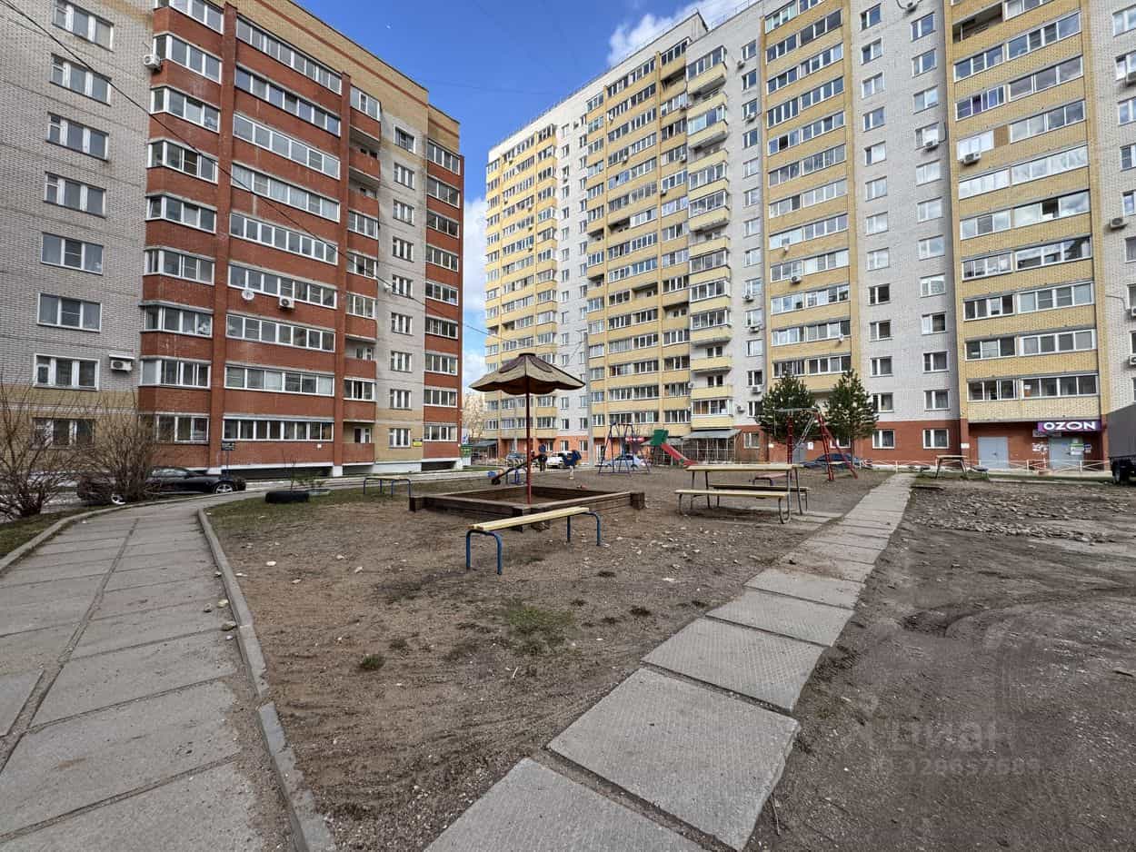 Россия, Киров, улица Ленина, 184к2, фото 2