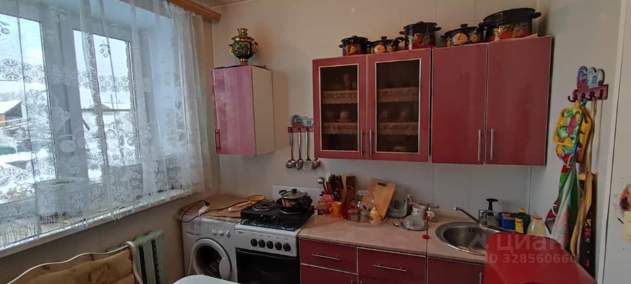 Россия, Смоленская область, село Угра, улица Ленина, 54, фото 6