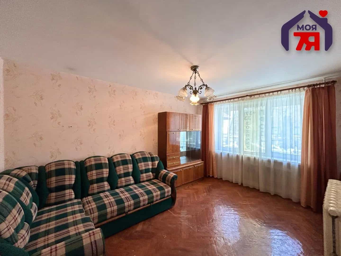 Беларусь, Минская область, Солигорск, улица Ленина, 24, фото 6