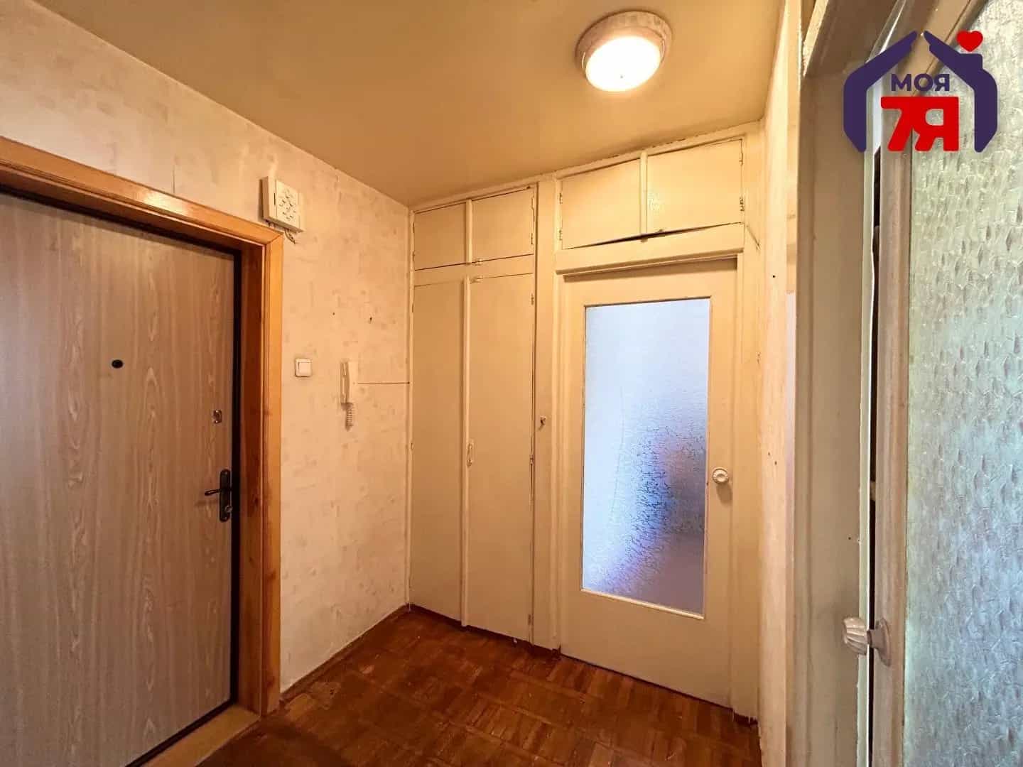 Беларусь, Минская область, Солигорск, улица Ленина, 24, фото 10