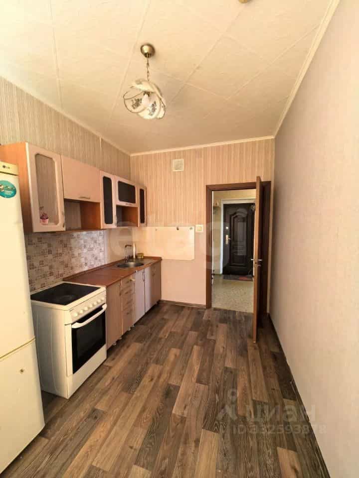 Россия, Алтайский край, Барнаул, улица Антона Петрова, 198, фото 18