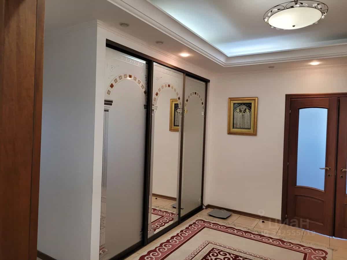 Россия, Новосибирск, улица Ватутина, 41/1, фото 10