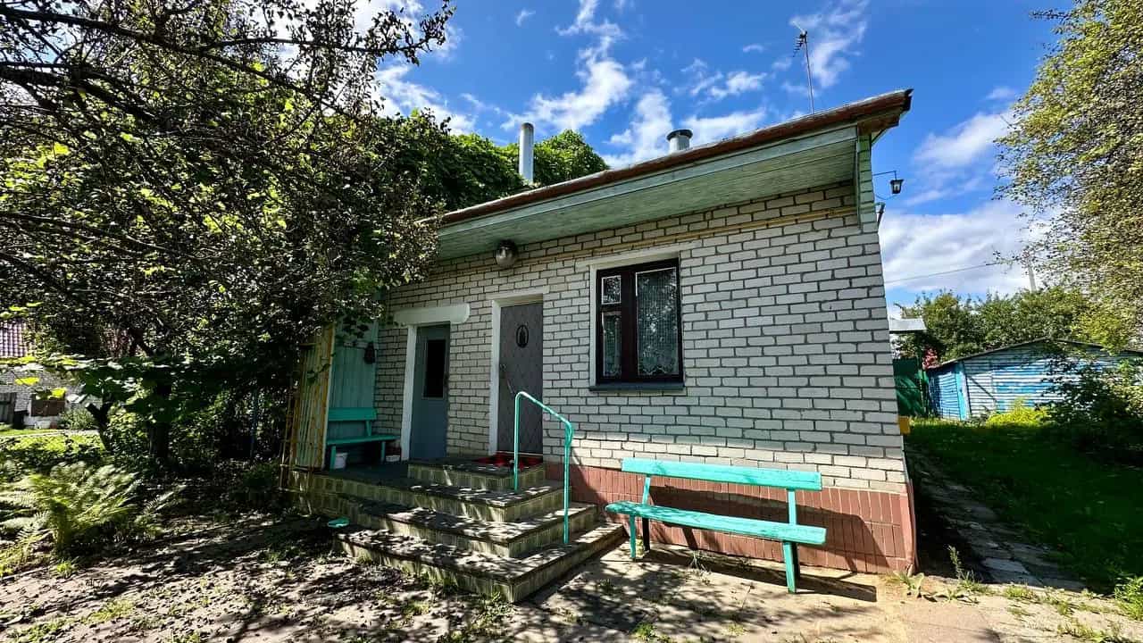 Беларусь, Минская область, Мядель, Ленинская улица, 54