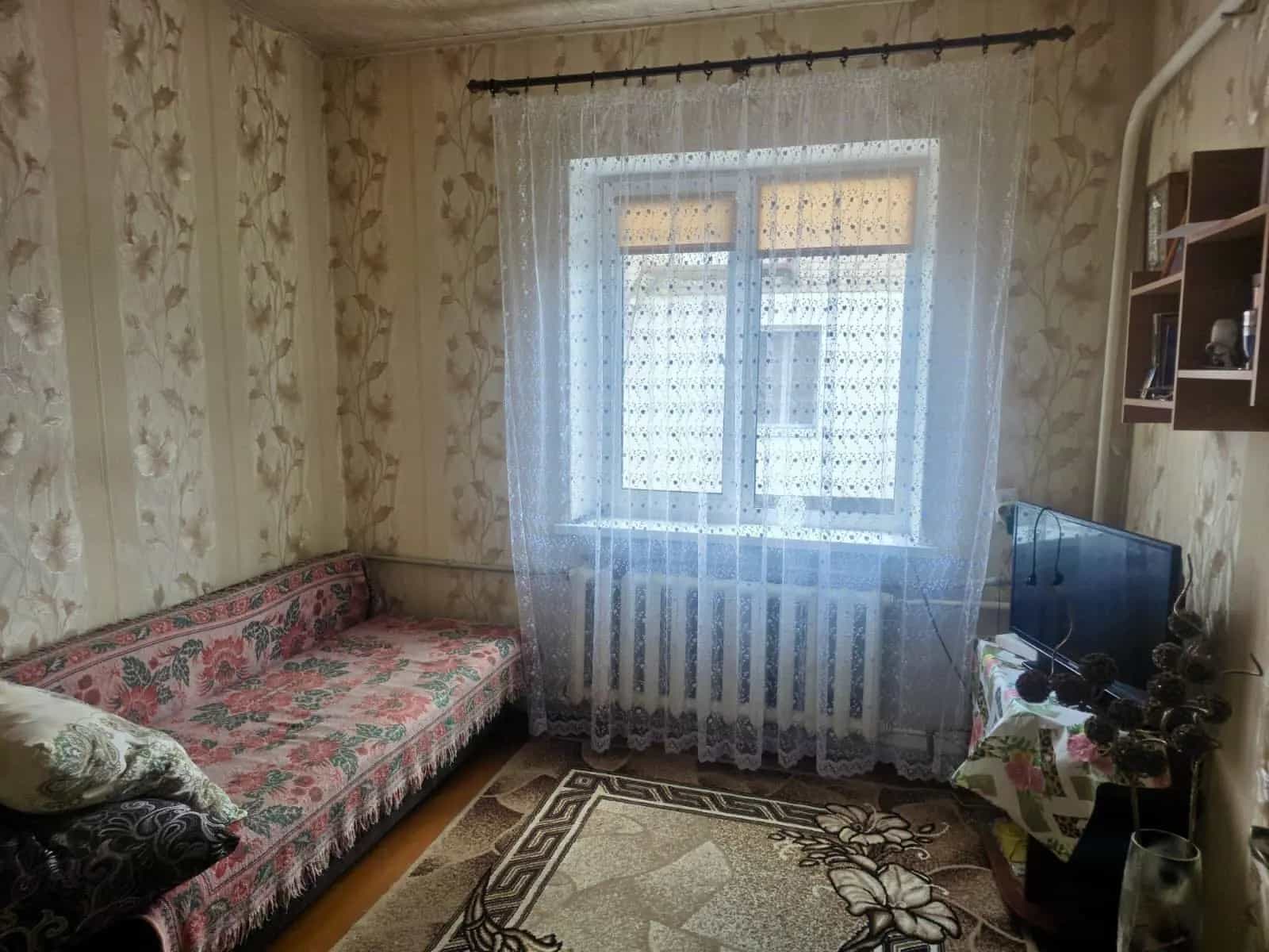 Беларусь, Гродненская область, Дятлово, улица Гагарина, 8, фото 6