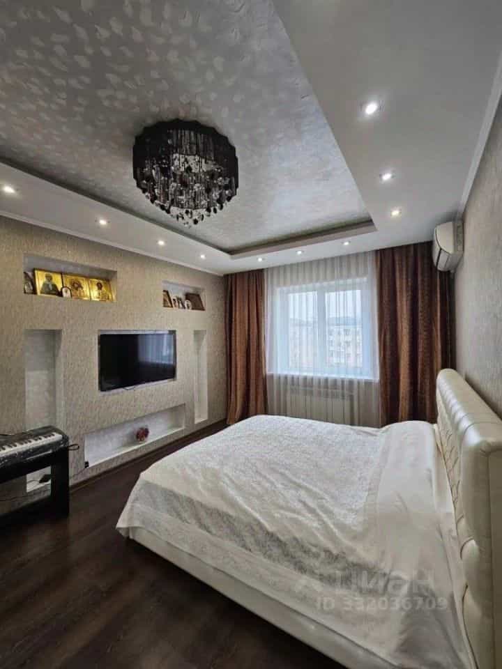 Россия, Тульская область, Новомосковск, Комсомольская улица, 29